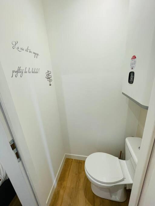 Le Belloc- Suberbe Appartement T1 Bis - Au Calme - Terrasse - Vue Jardin Agen Ngoại thất bức ảnh